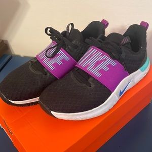 Nike renew inseason tr-9